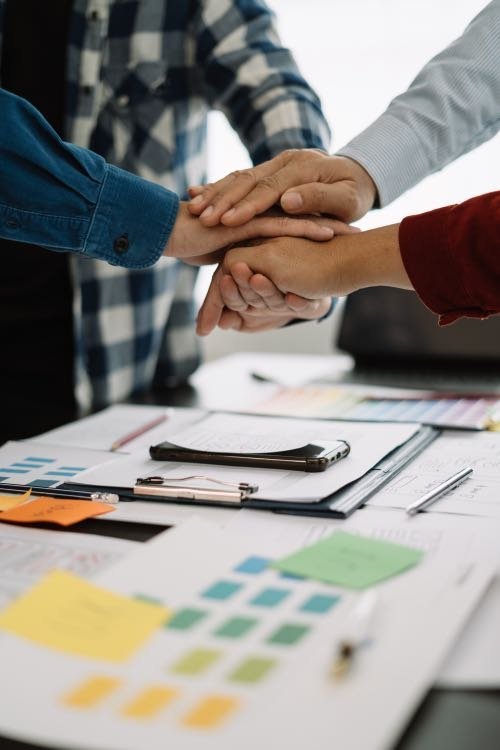 cómo hacer una página web con chatbot